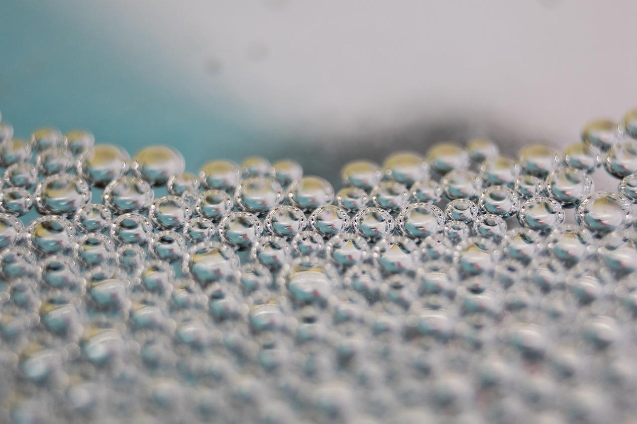 水为什么有气泡