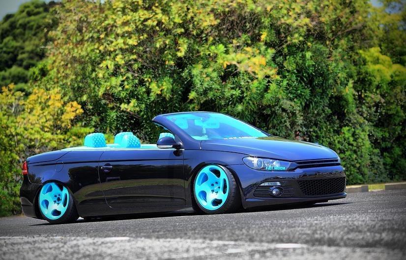 那独具特色的广告时,我大概能猜到,这款能体现大众个性的敞篷小跑车