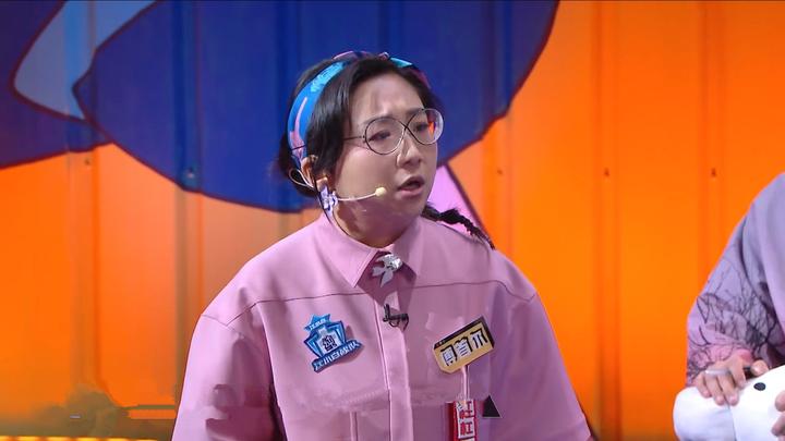 奇葩说第六季傅首尔谈亲密关系赢得网友喝彩