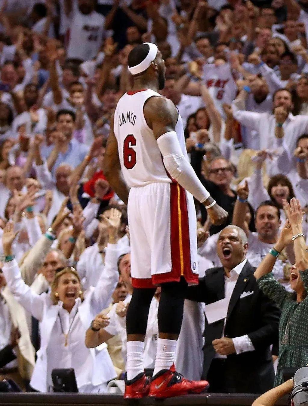 詹姆斯士兵14实拍图曝光!配置不够配色凑? - 知乎