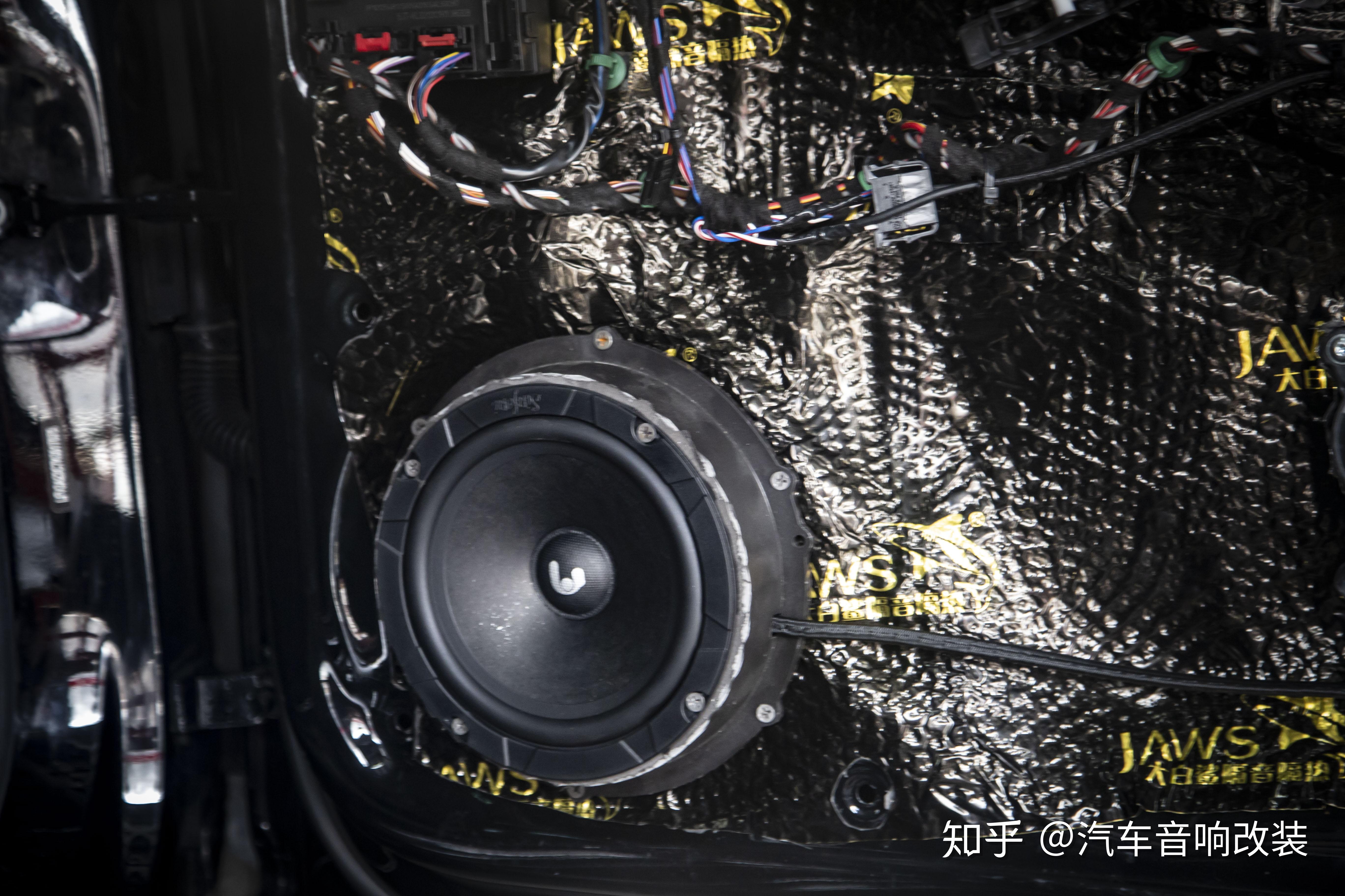 大众迈腾音响这么改车主视听得到极大满足