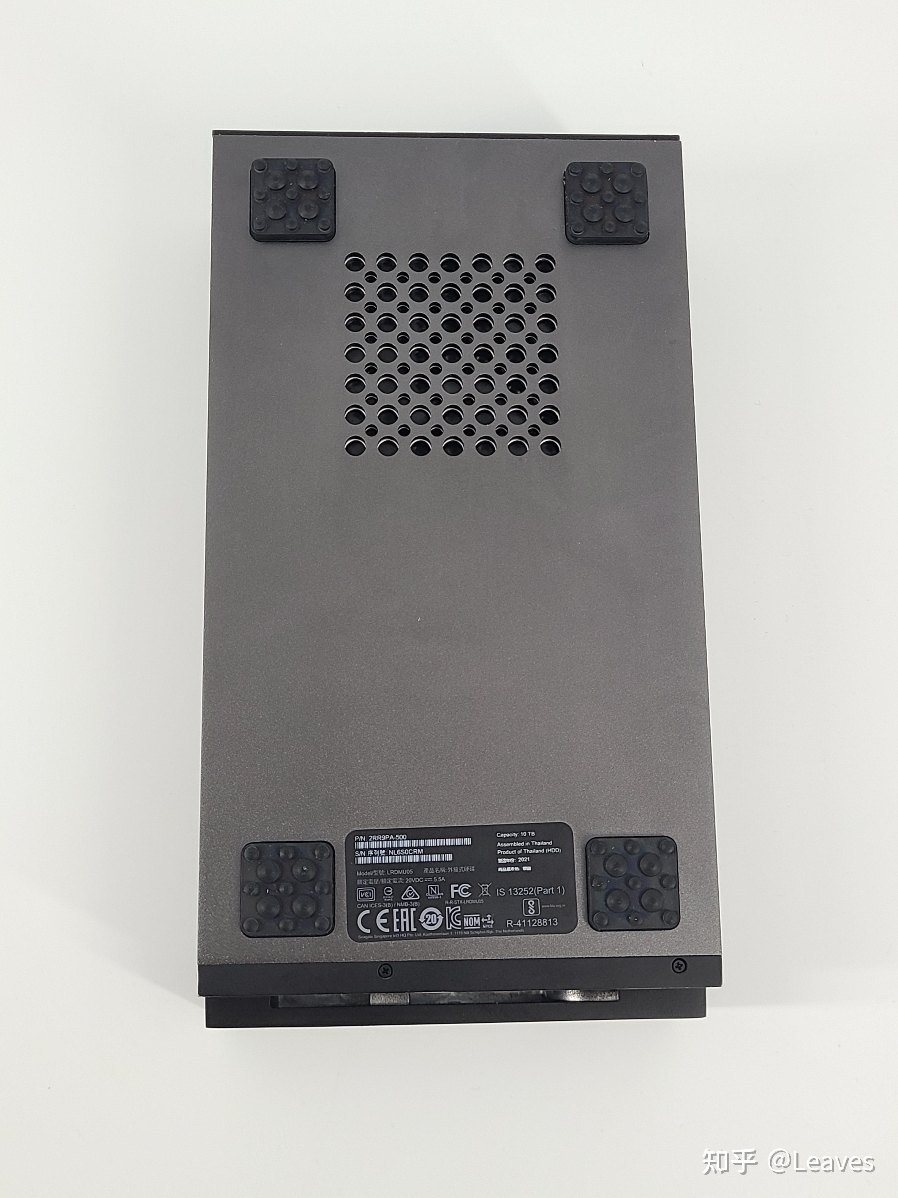 【Teardown】未曾揭示的 雷电3 转 U.2 盘座？ LaCie 1big Dock - 知乎