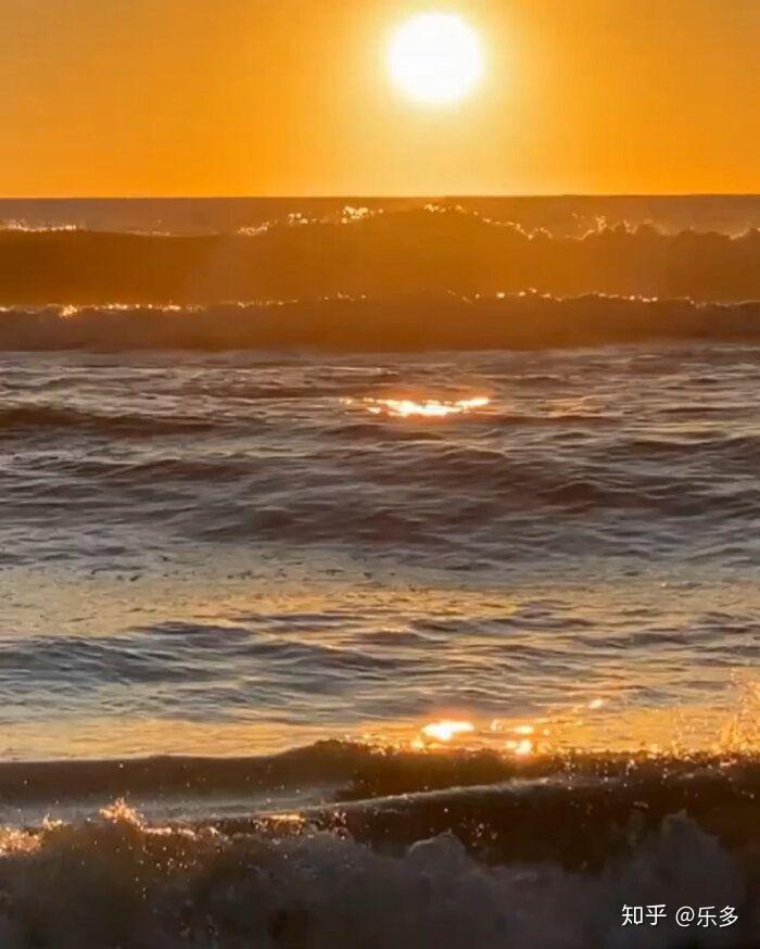 你用过哪些有趣或有意义的微信朋友圈背景图? - 知乎