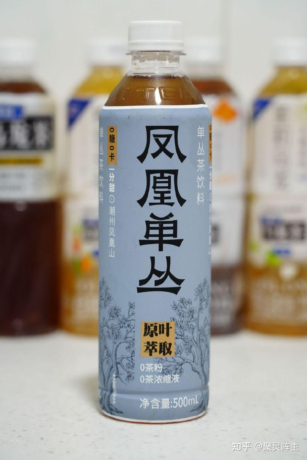 凤凰单枞属于是乌龙茶的一种,茶小开的凤凰单丛是阵主今年逛711的时候