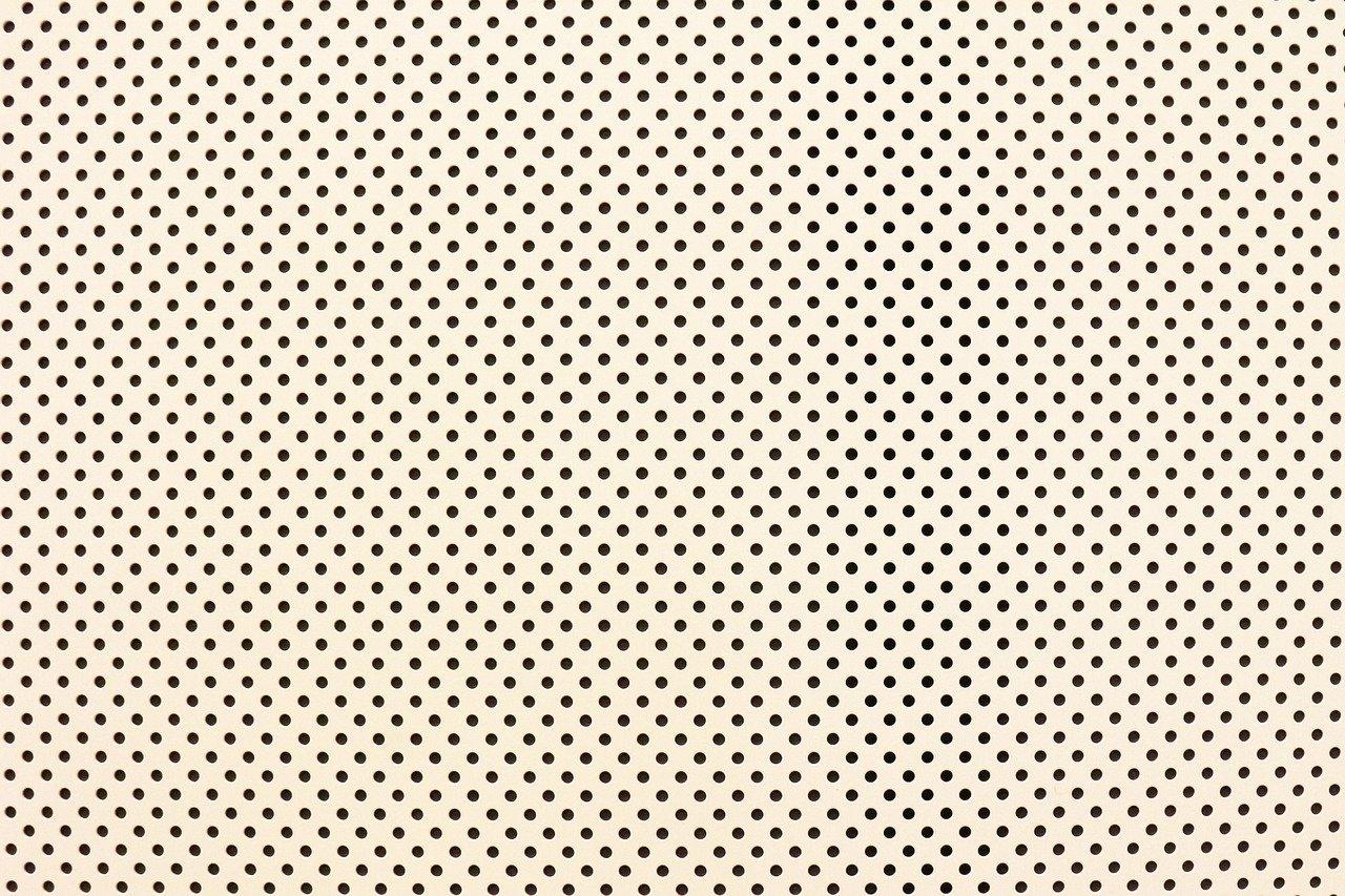 钢板多孔成本分析