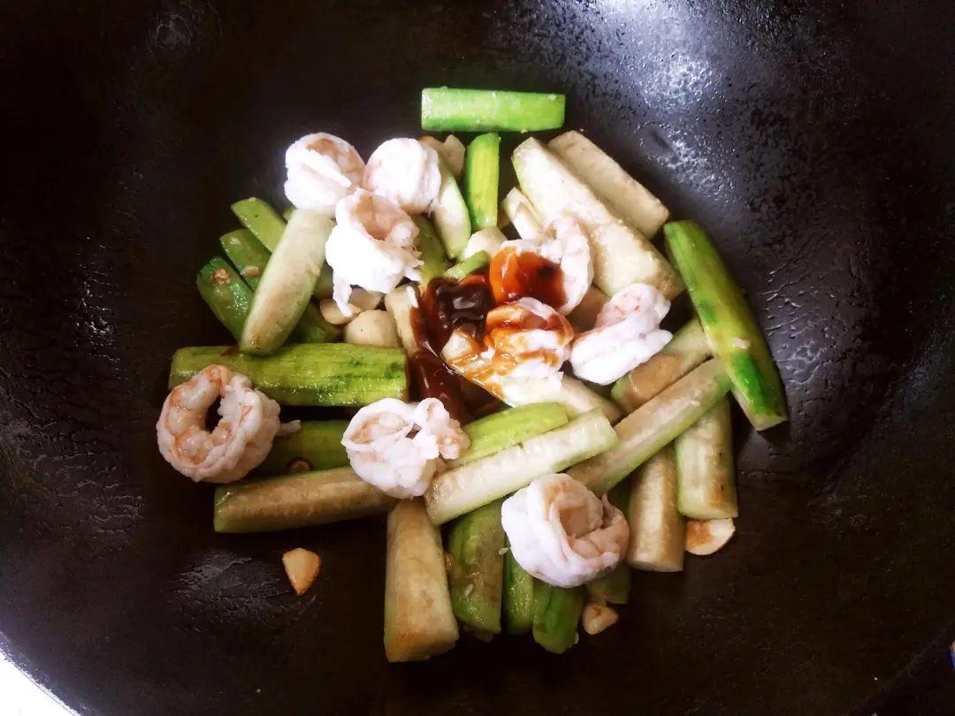 夏至来临,别忘了“补阳气”,吃2果食3肉-补阳气的食品有哪些