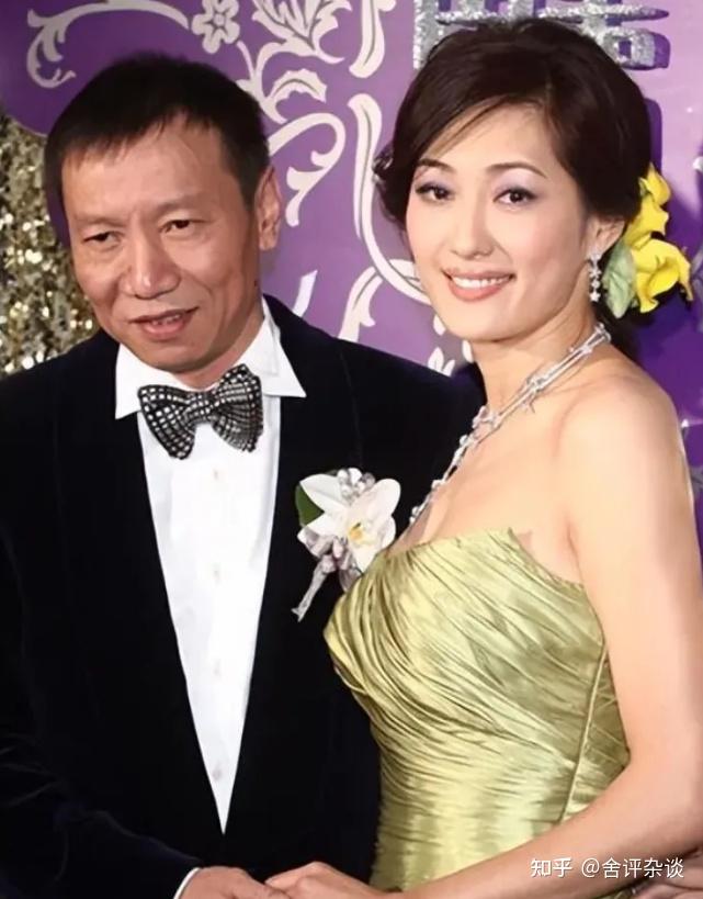 孟广美被老外骗财骗色43岁嫁给煤老板