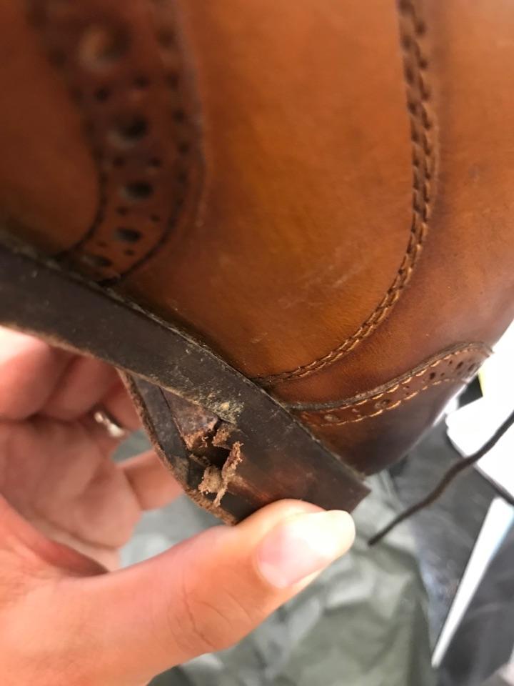 大家都说的2000元左右又舒适质量又好的ecco