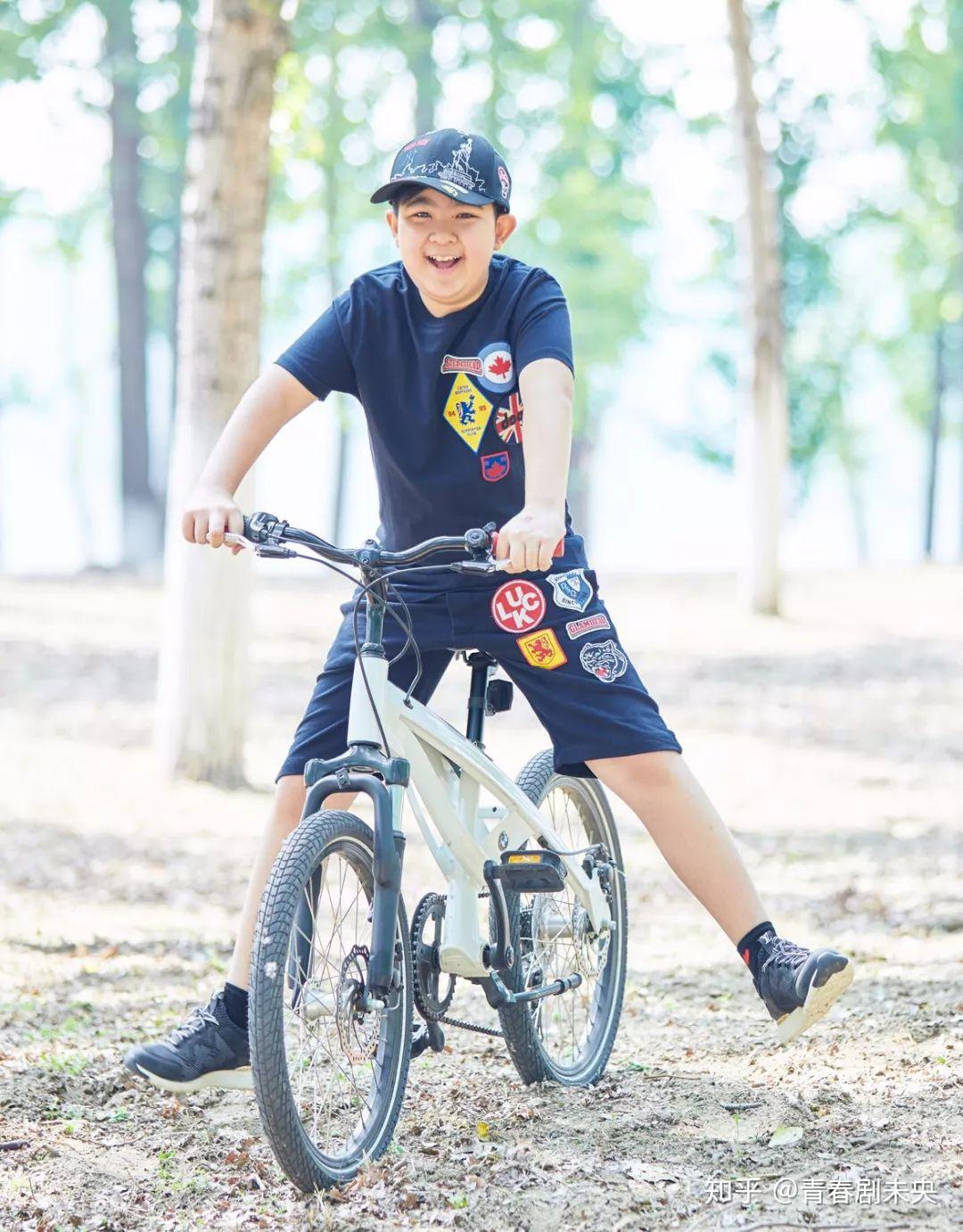 让闫学晶喜奔让孙涛泪奔小演员王少雍确实让人惊喜奔