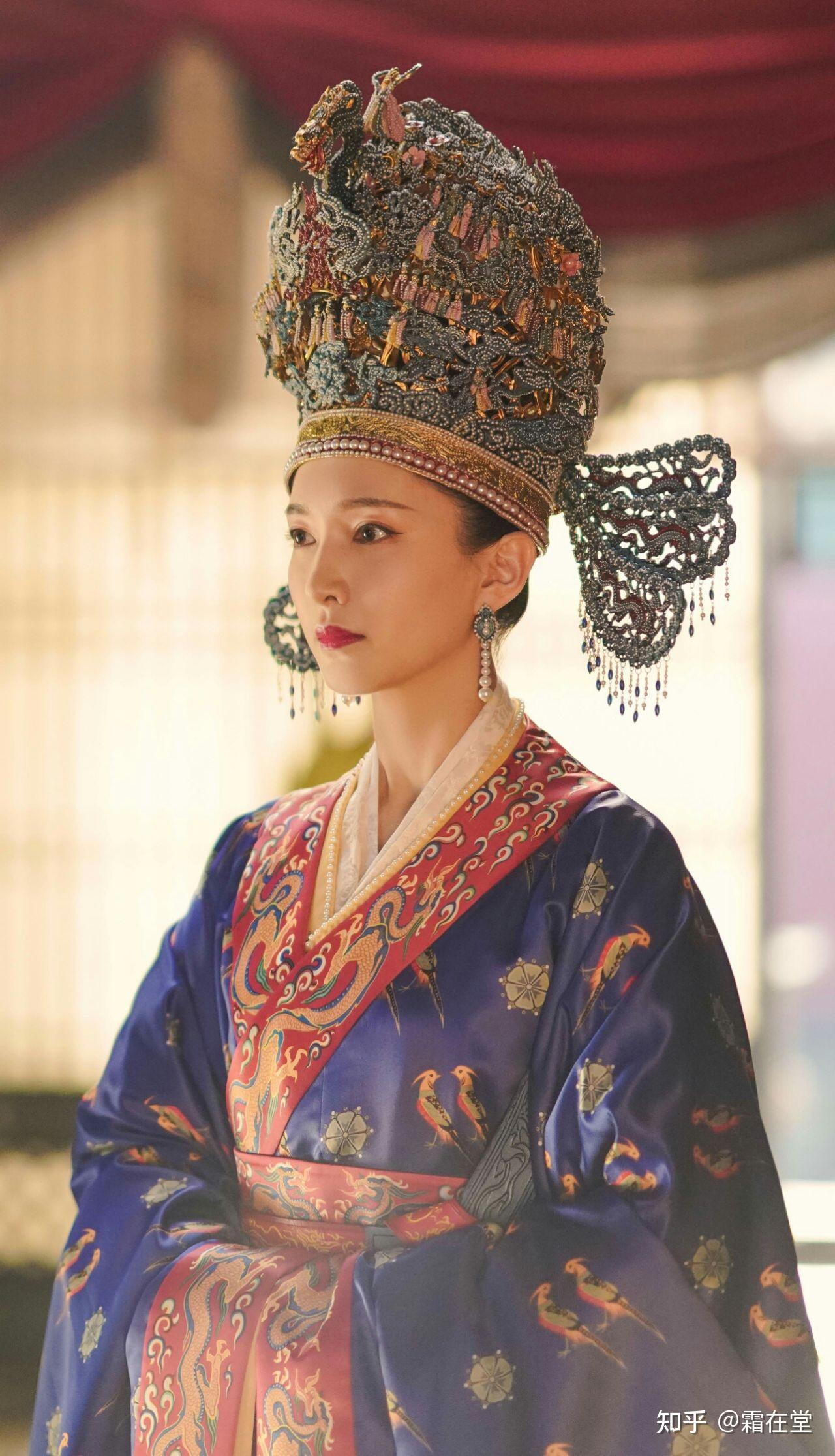 怎么看大宋宫词里后宫的服饰妆容及走路的姿态感官像演成了日系