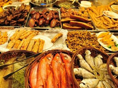 极其古怪的吃法,却成为了香港最流行的夜宵