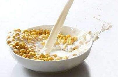 豆浆怎么榨有营养 v2-8098c2a6b3d792c310df8b6b3eff45ab_1440w.jpg?source=172ae18b