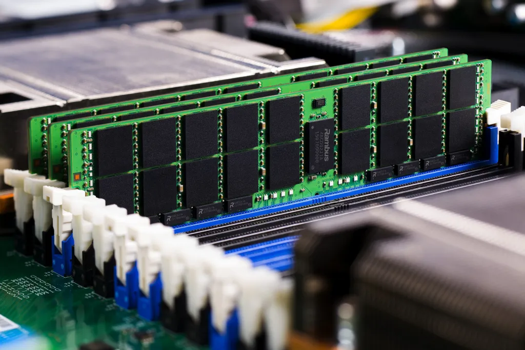 选择DDR5 LRDIMM还是RDIMM - 知乎