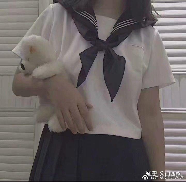 有沒有好看的小姐姐穿jk制服的頭像? - 知乎