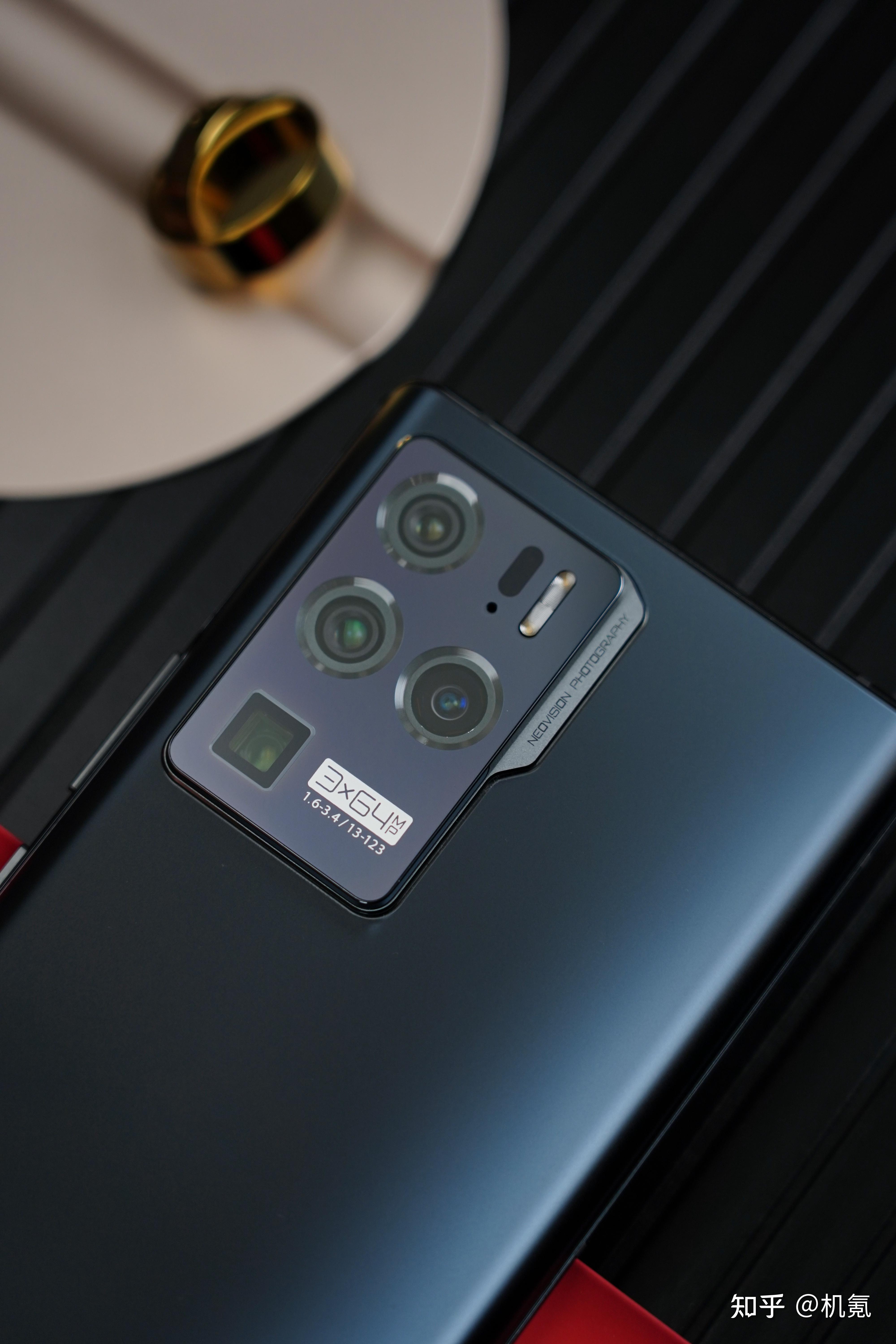 回归市场的诚意之作中兴axon30ultra上手体验