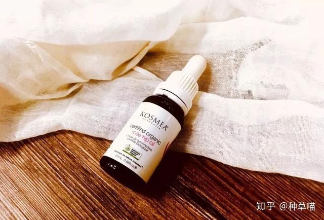 混油皮适合什么护肤品和粉底液?