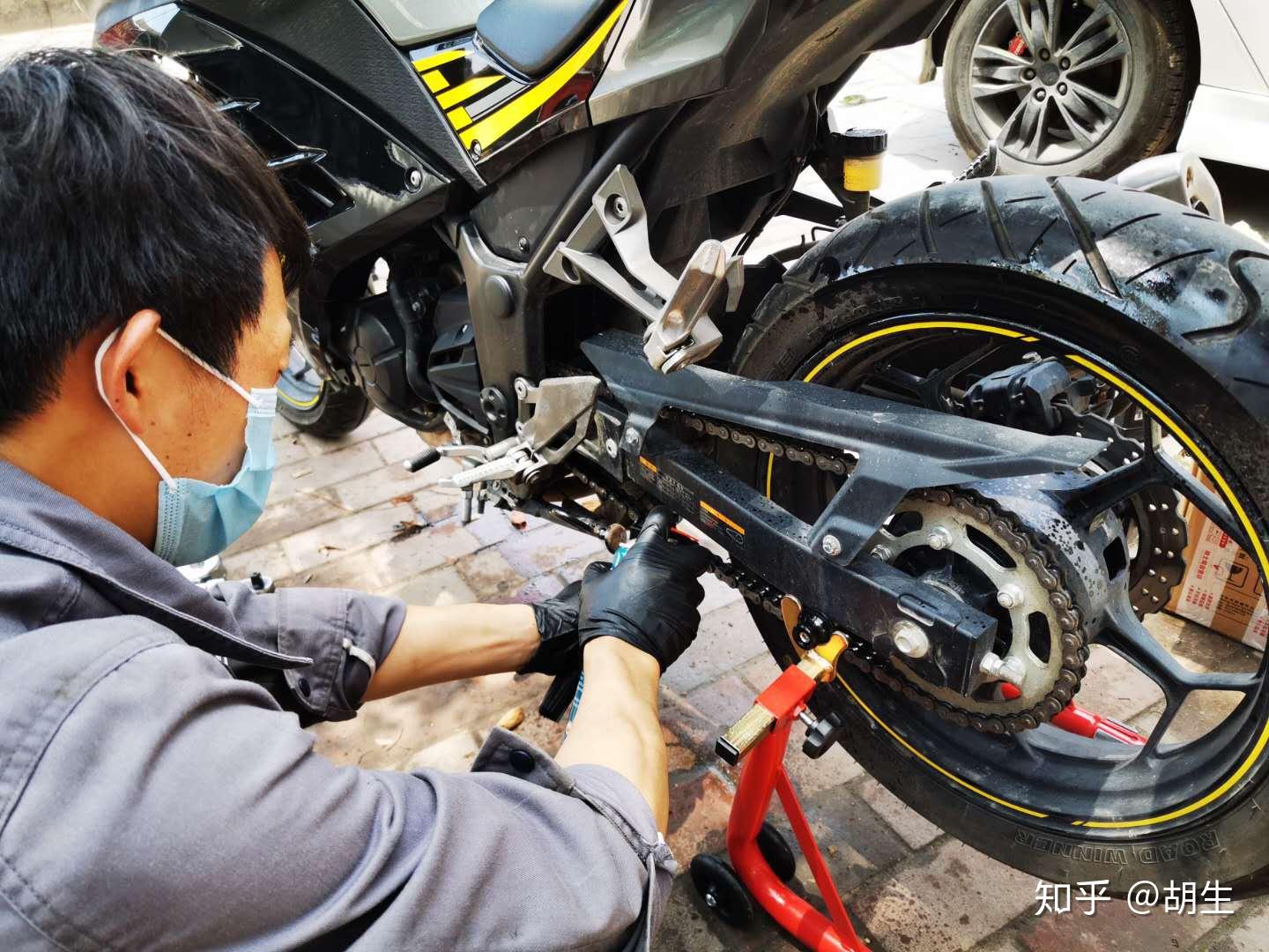 初次尝试摩托车保养和补胎