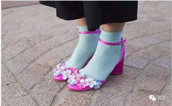 谁穿谁丑十大最土穿搭你中招了吗芸尚