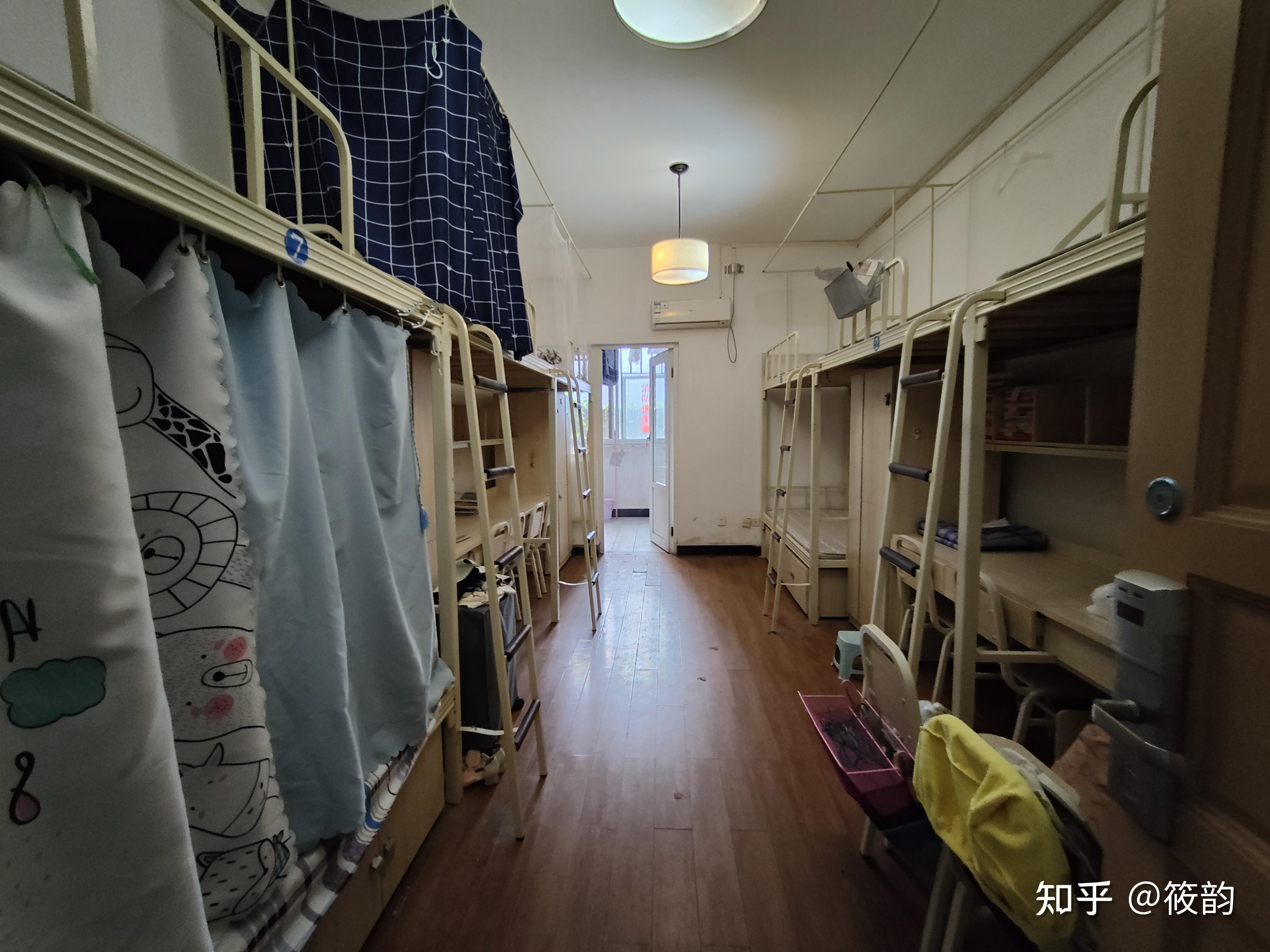 乐山师范学院女生寝室图片