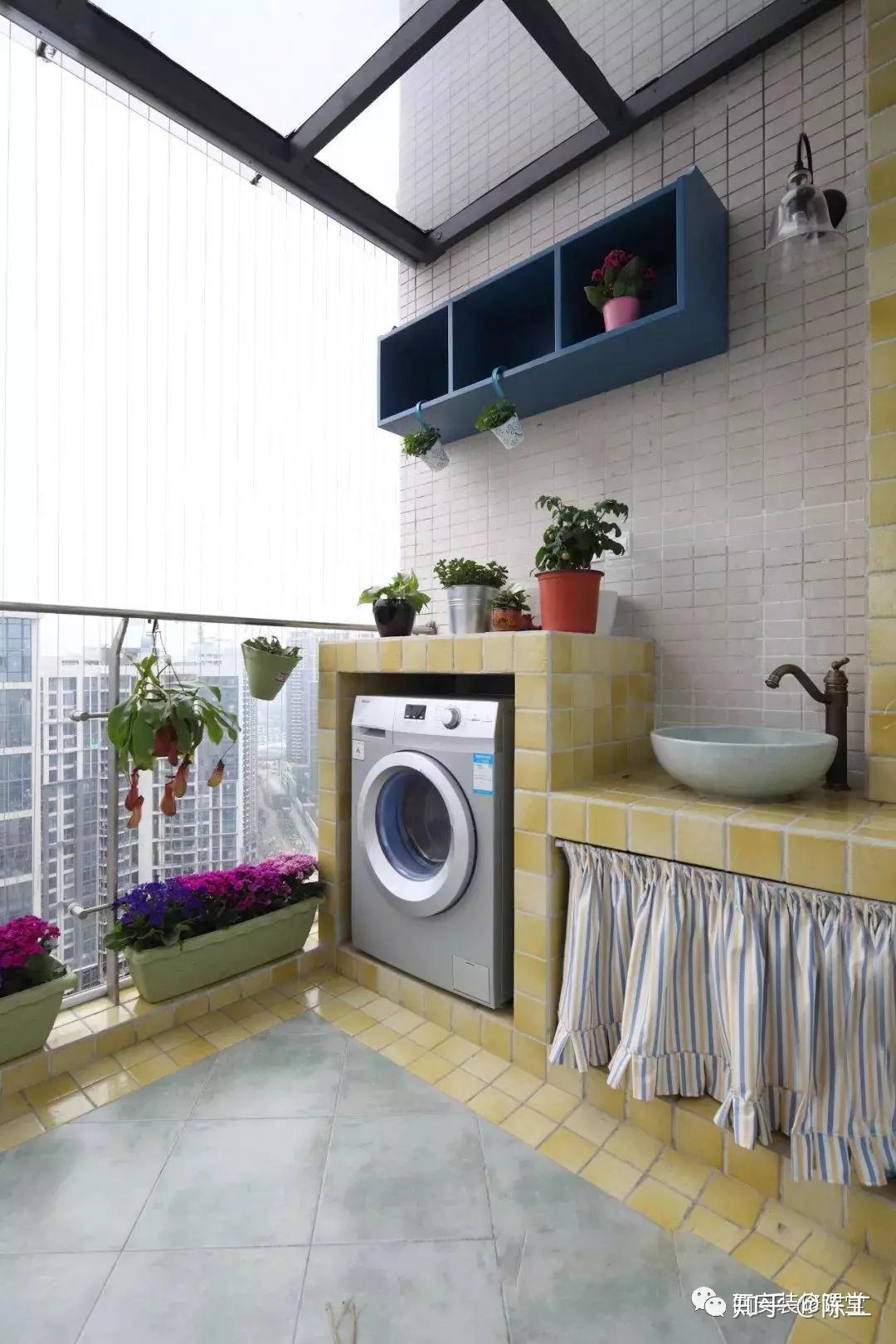 洗衣机放卫生间，还是阳台好？这样设计实用又美观 - 知乎
