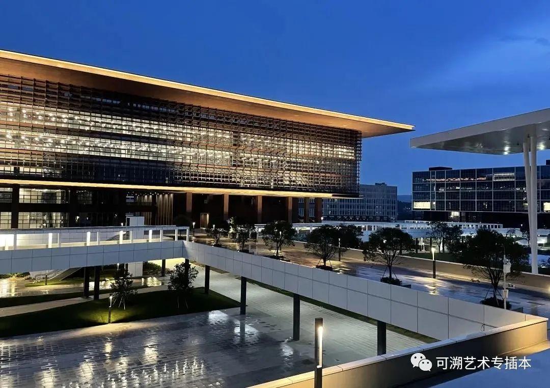 院校介绍深圳技术大学
