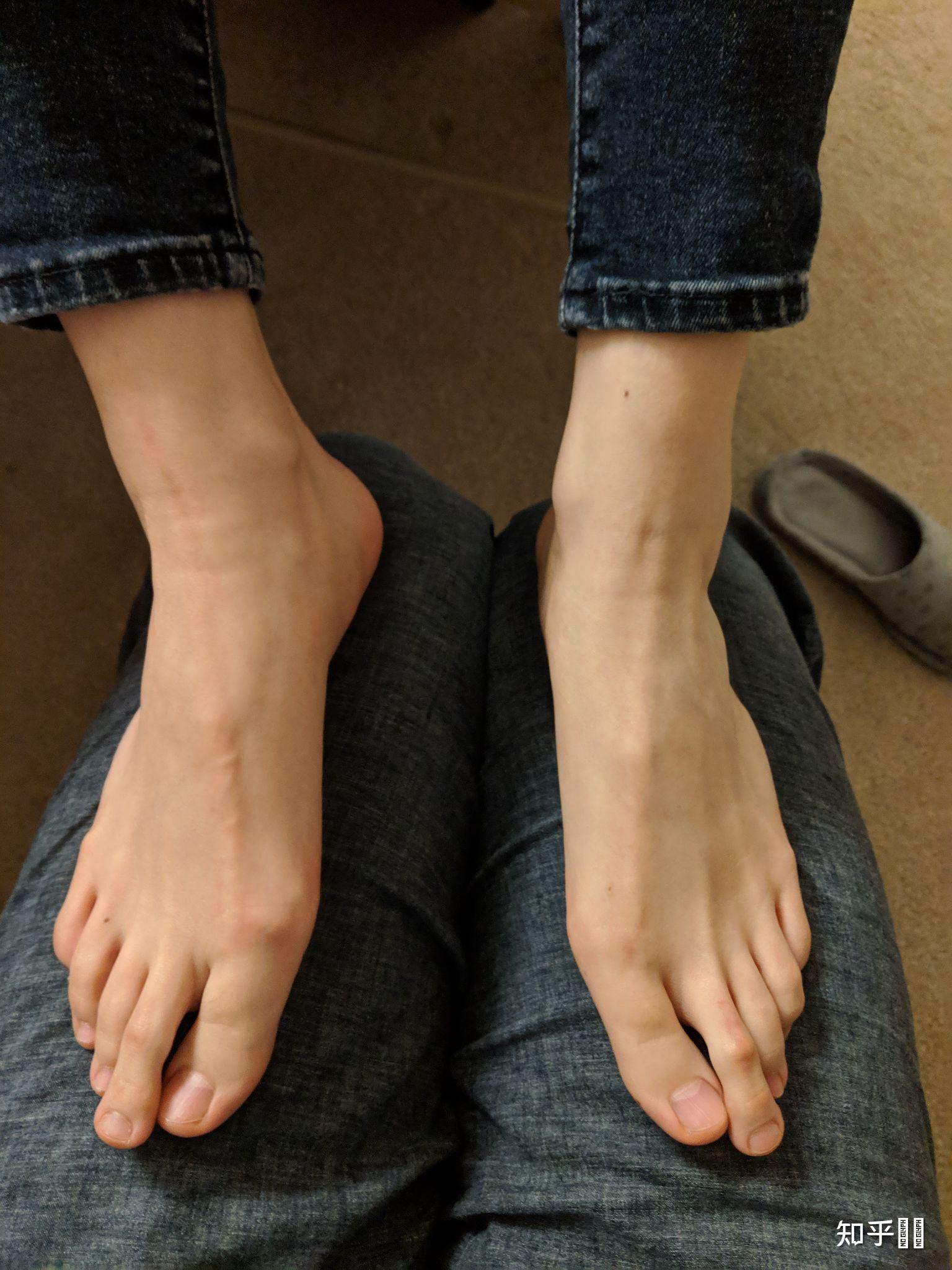 女孩子的脚趾很长是一种什么样的体验