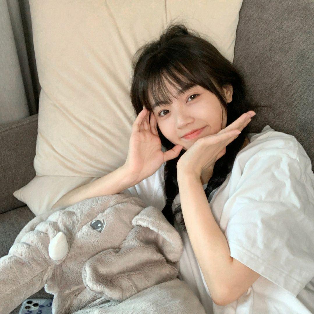 有没有那种笑的很开心的女生头像