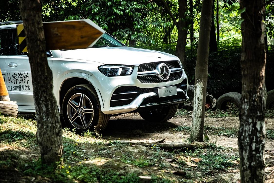 "王政复古" | 试梅赛德斯-奔驰 gle 450 有感 - 知乎