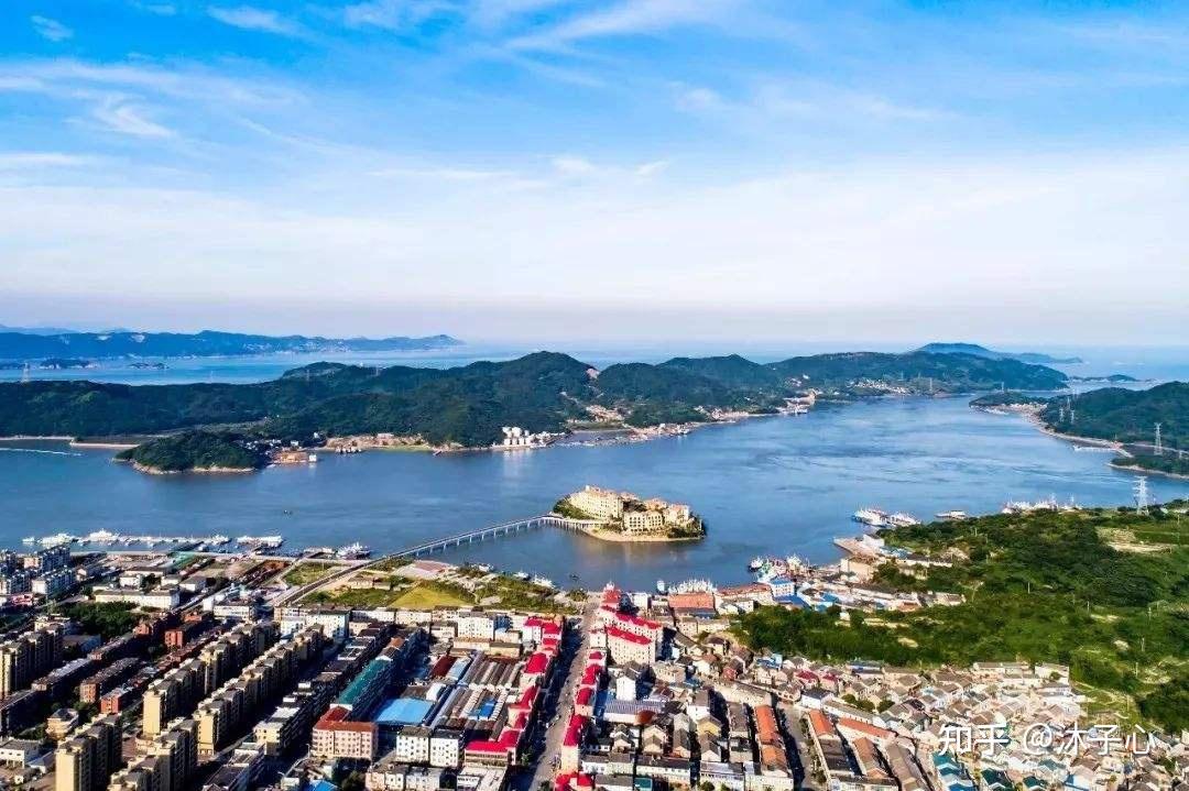 1540年开始,在双屿岛(今舟山六横岛)有外国人,日本人,国内走私商人