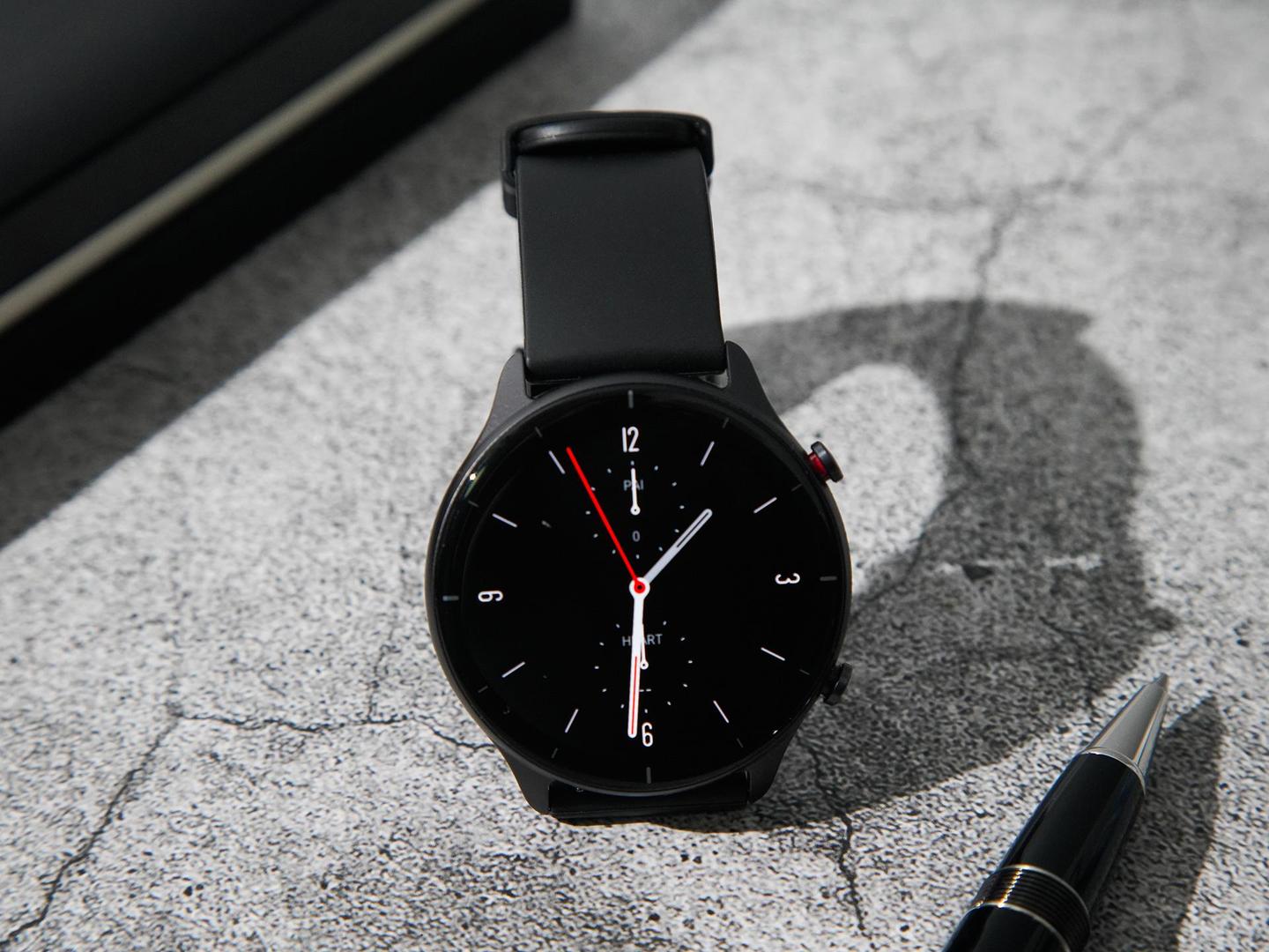 惊人续航 全能数据检测 华米amazfit gtr 2e智能手表评测