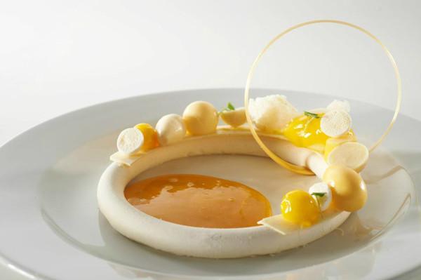 甜点在装饰摆盘时,怎样才能做到精致? - 知乎