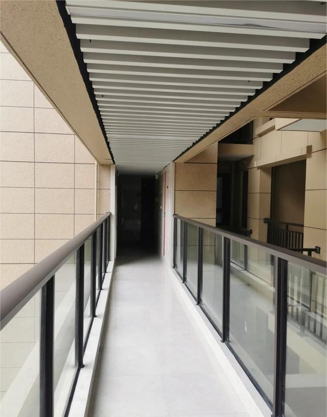 为什么开发商要做带连廊的中间户产品