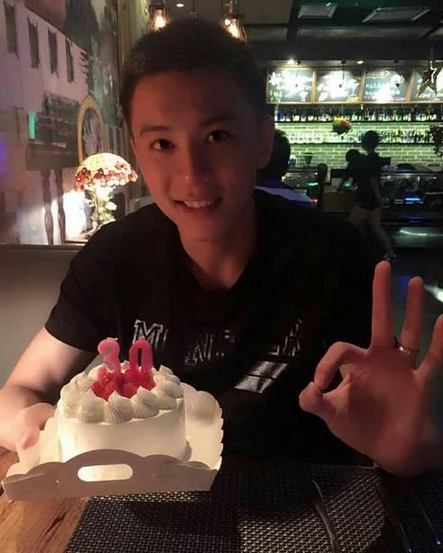 始于颜值陷于球技忠于人品杨鸣