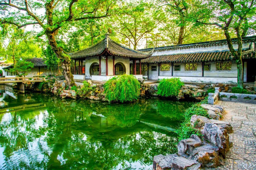 15个适合一家人的地方,带父母去旅行吧,再不出发他们真的老了!