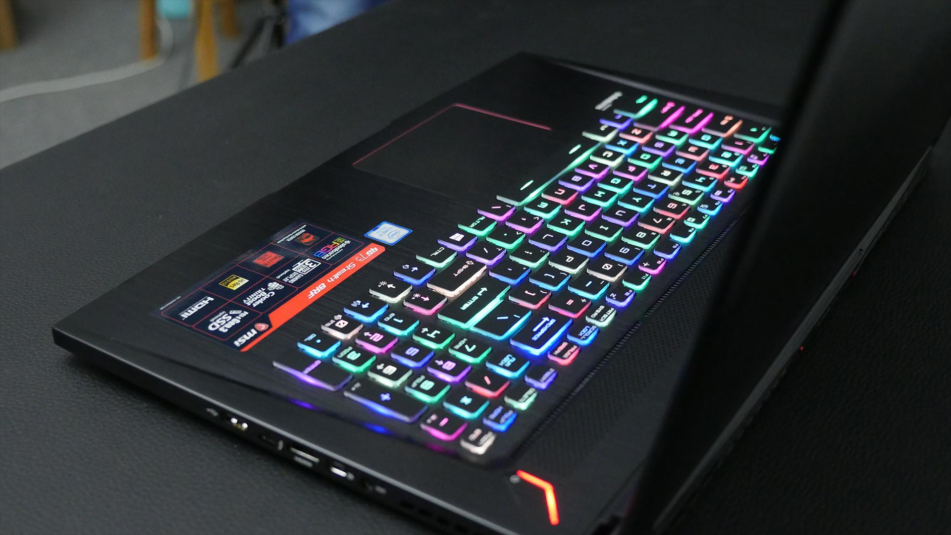 轻薄而不失优雅msi微星游戏本gs738代i7图文评测