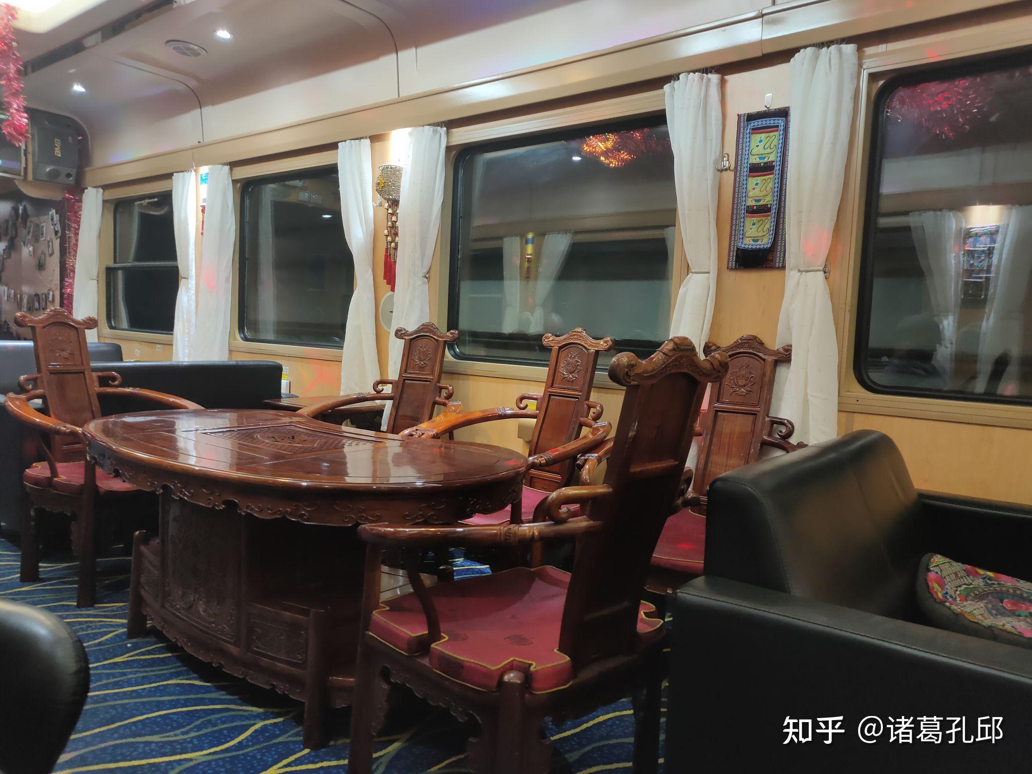 就是k9634至于窗外风景,等到了昆明再说.