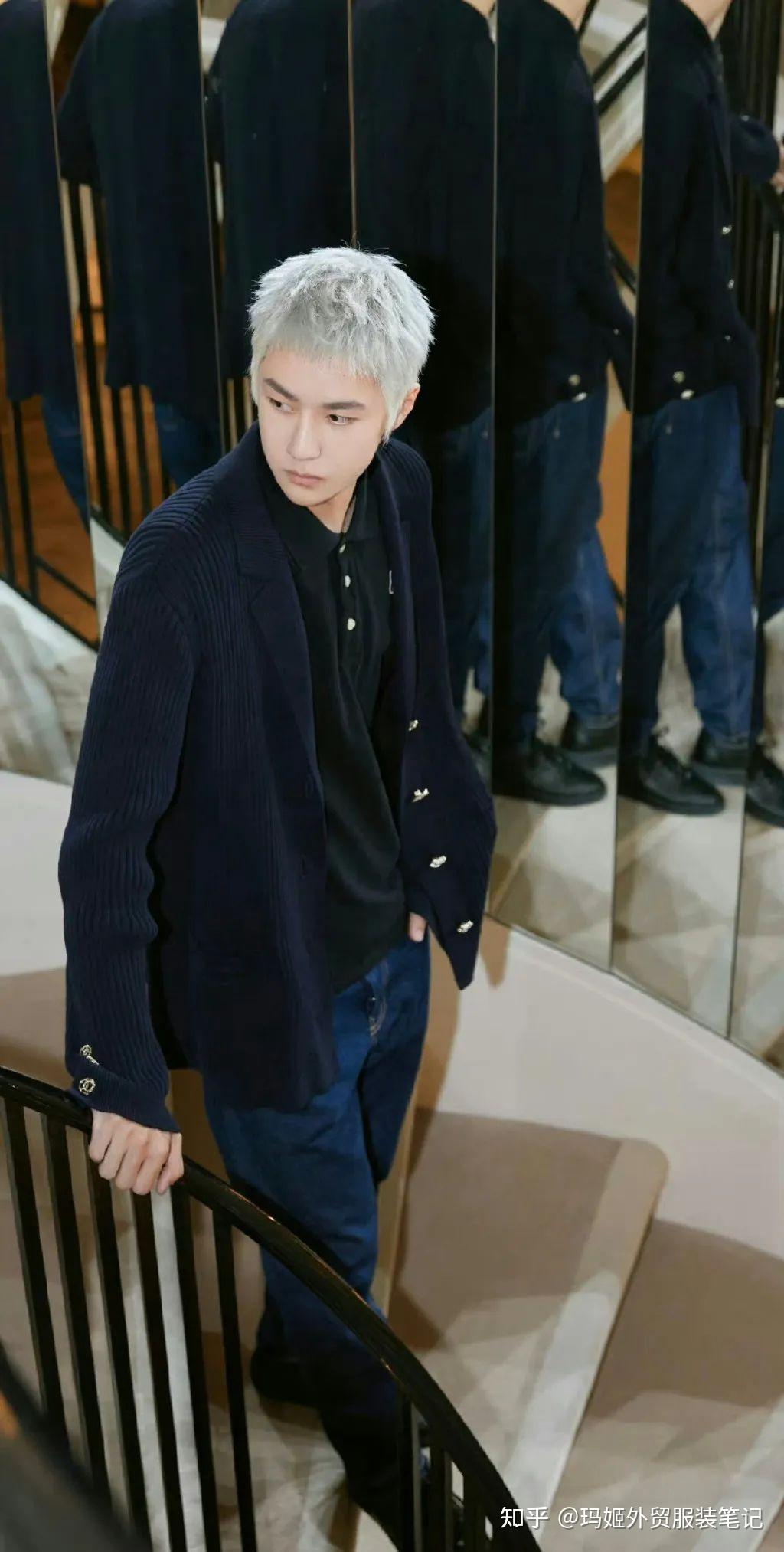 一博全球首穿香奈儿未发布超超季成衣,全新发色亮相巴黎时装周 - 知乎