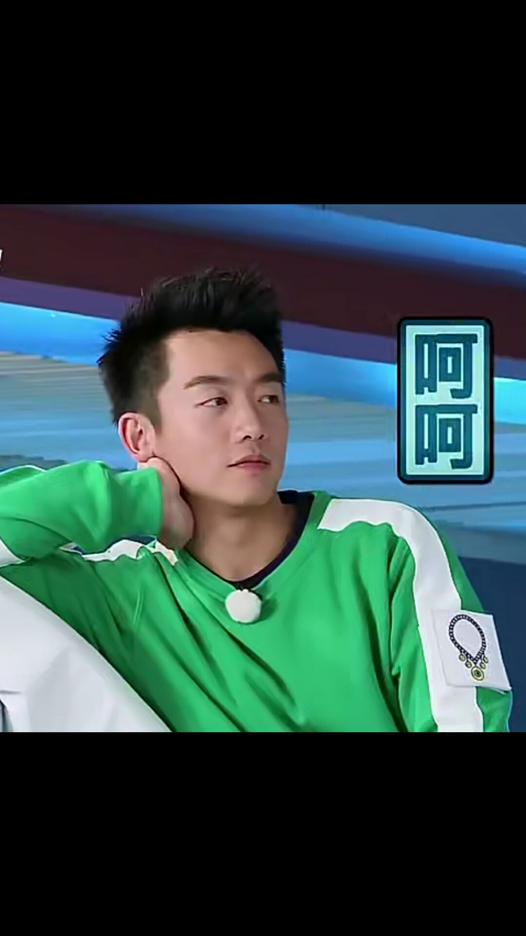 有哪一瞬间让你怀疑自己不是父母亲生的? - 知