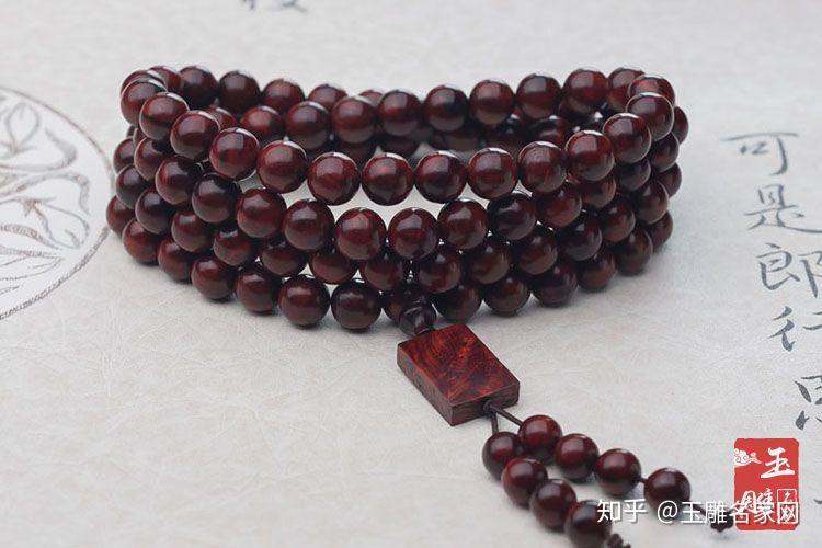 檀木手串怎么盘檀木手串的盘玩方法