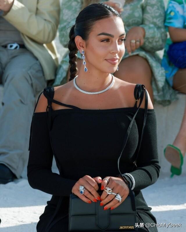 c罗女友乔治娜柜姐变富太!爱马仕包,高级珠宝,炫富每日放送 - 知乎