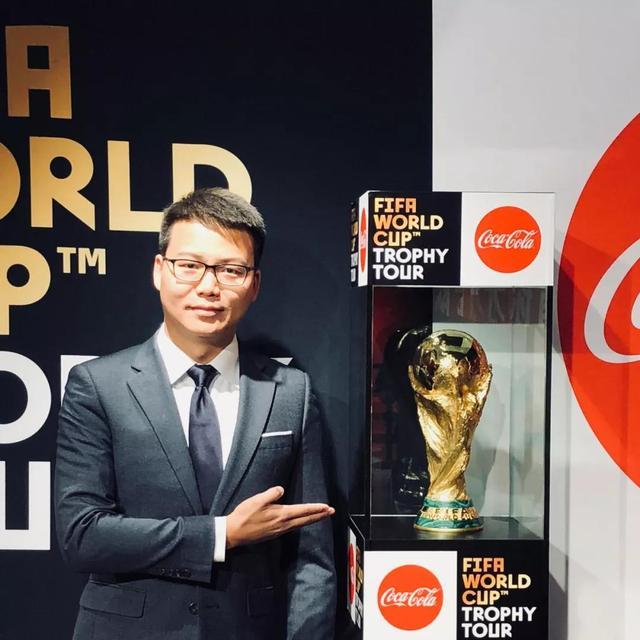 刘嘉远入行是喜欢如今是欢喜人间