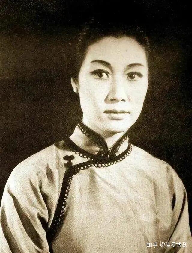 人艺老演员吕中:戏里藏风骨,人间自温润 - 知乎