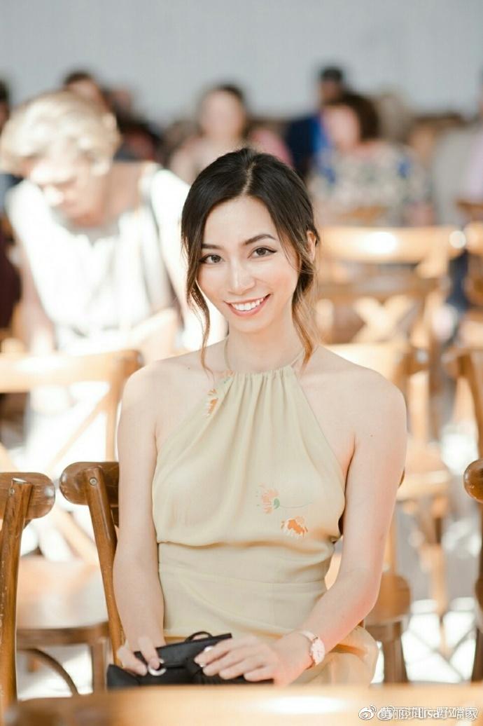 网红博主传送门跟着她能变瘦变美快来认识这位健身博主周六野zoey吧