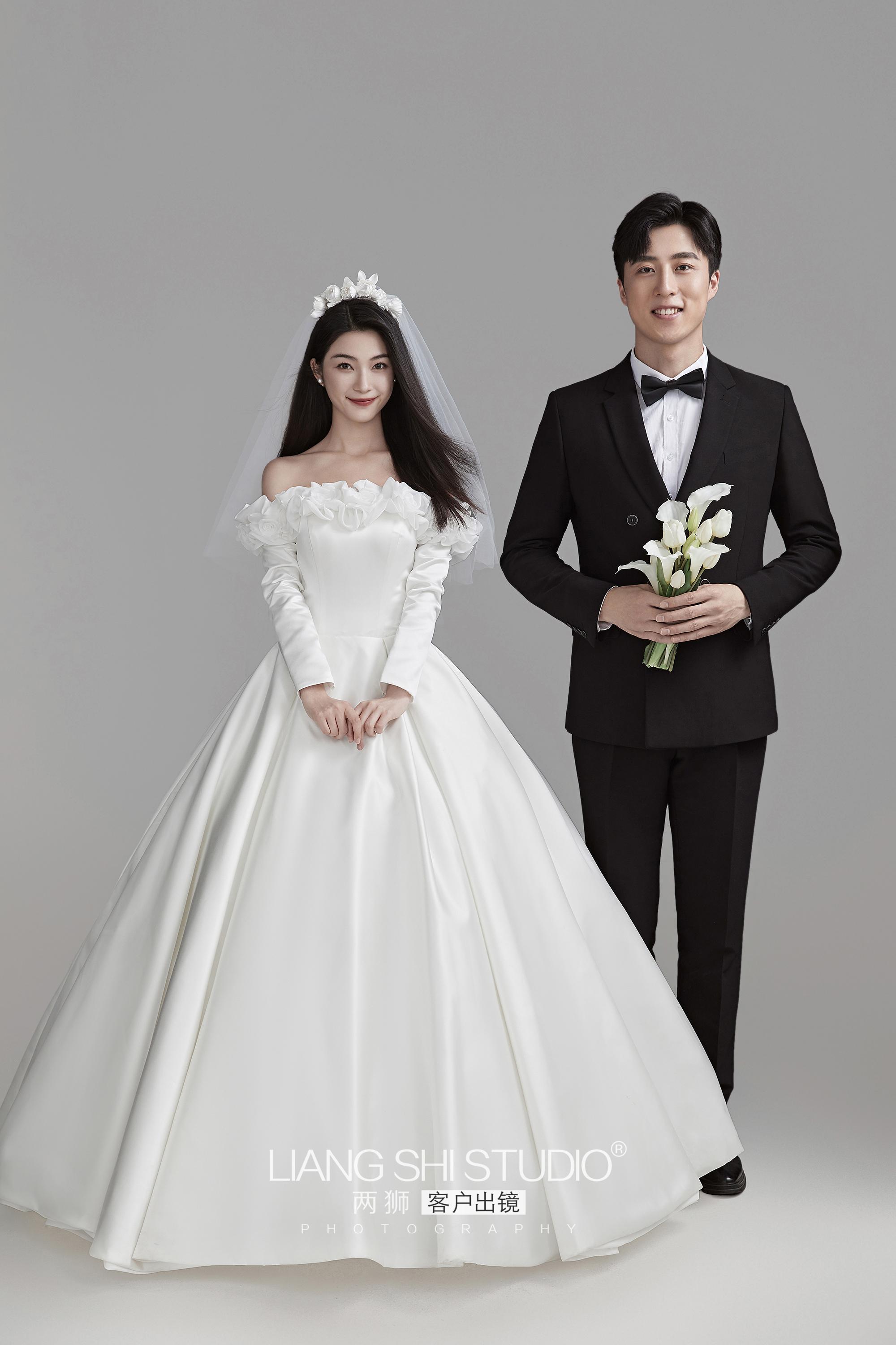 纯粹的婚纱照客片,不挑人的高级感