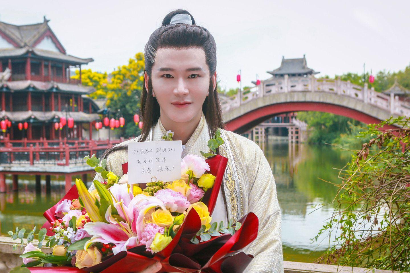 集美们谁有山河令的高清壁纸啊康康孩子吧