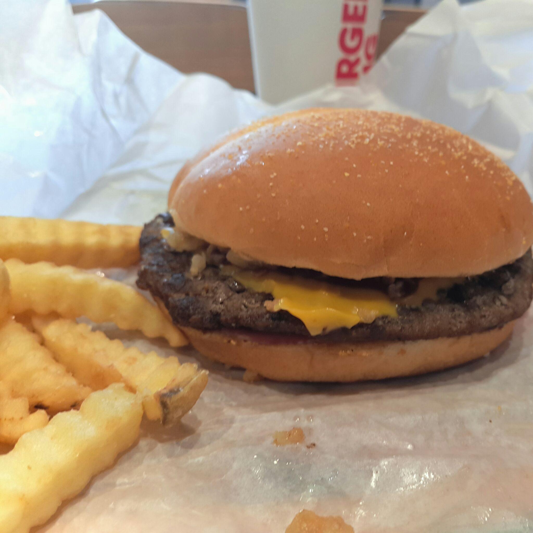 吃汉堡王的三层汉堡是一种怎样的体验?