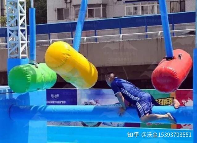 好玩刺激的水上冲关组合闯关你玩过么?