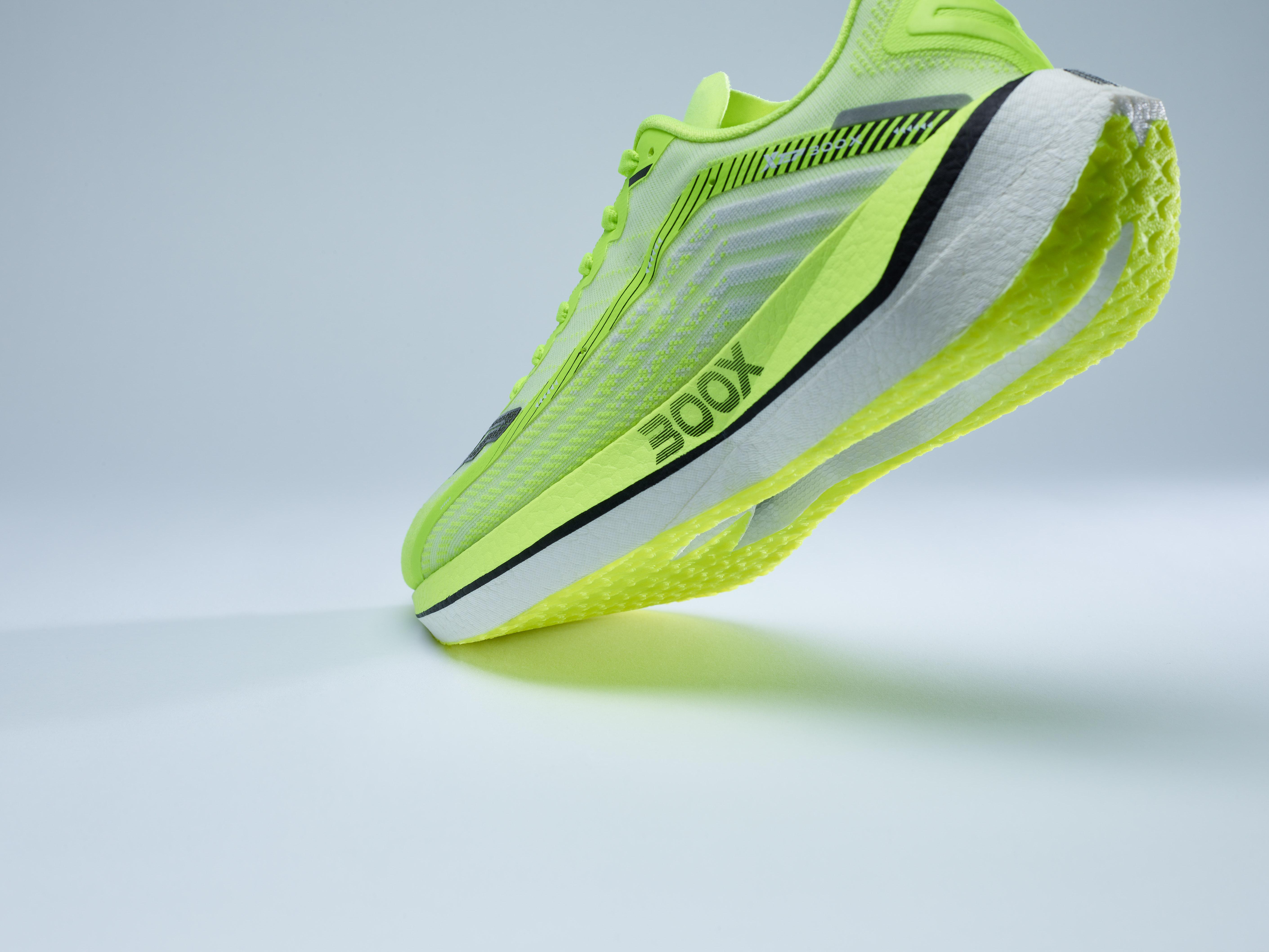 特步300x20这两天上了这鞋和160x20有啥区别啊更适合什么类型的跑者