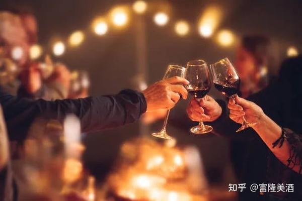 别只会说“干”,学会这4种祝酒词,让你称霸酒局! - 知乎