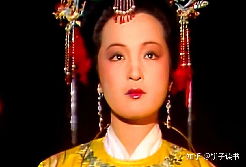 红楼梦中为什么说一条汗巾给贾家引来了祸害也导致了贾元春的死